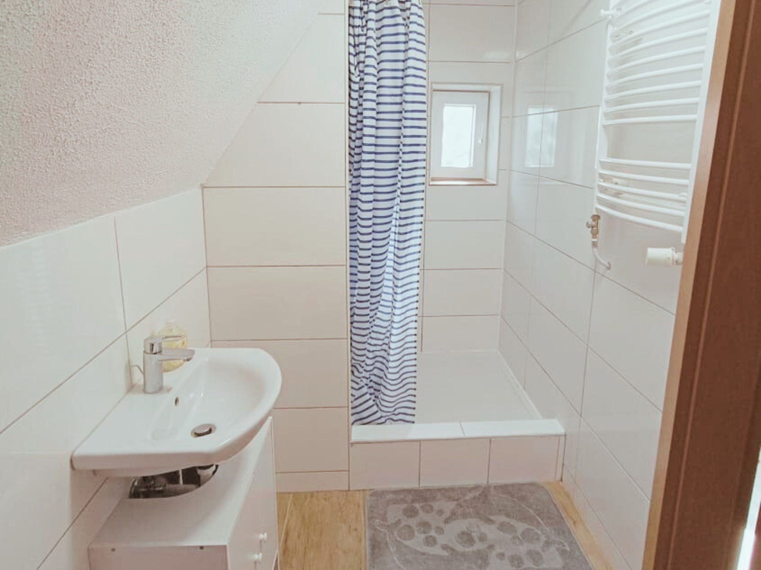 Monteurzimmer Itzehoe Bad