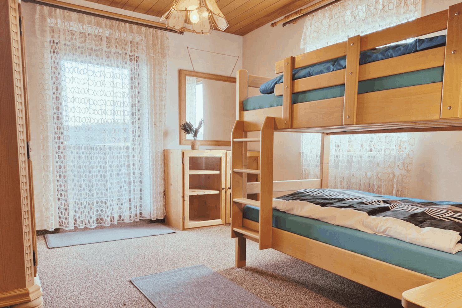 Monteurzimmer Aham Schlafzimmer