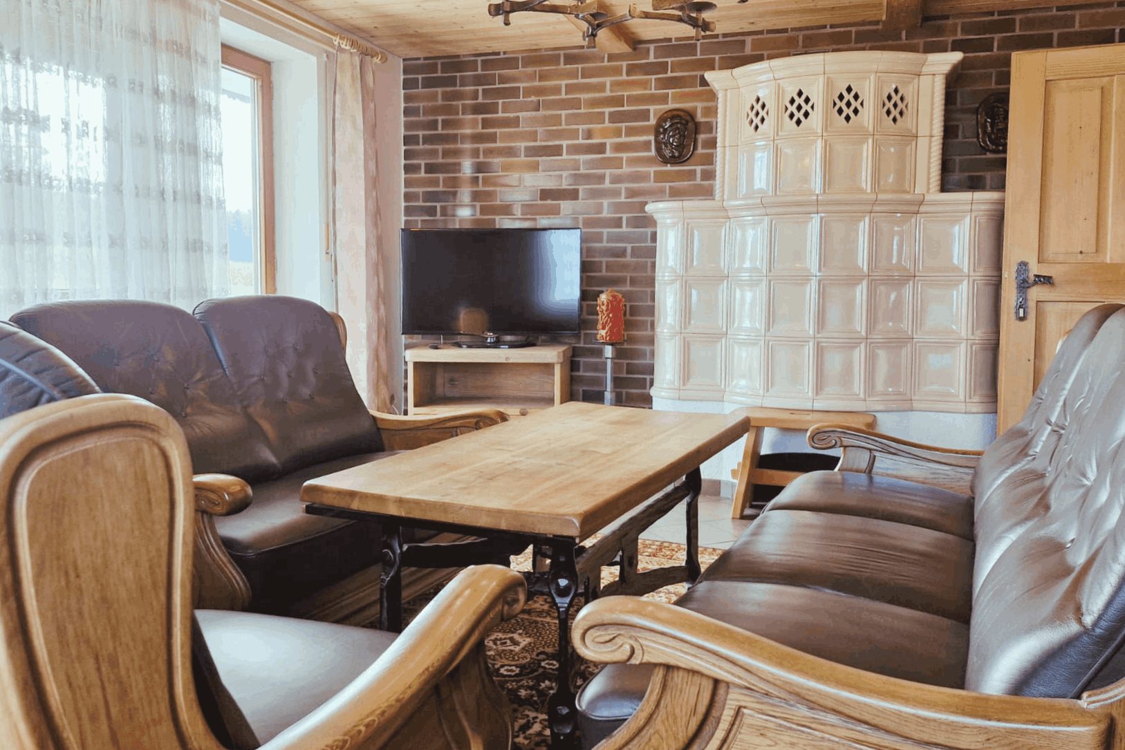 Monteurzimmer Aham Wohnraum